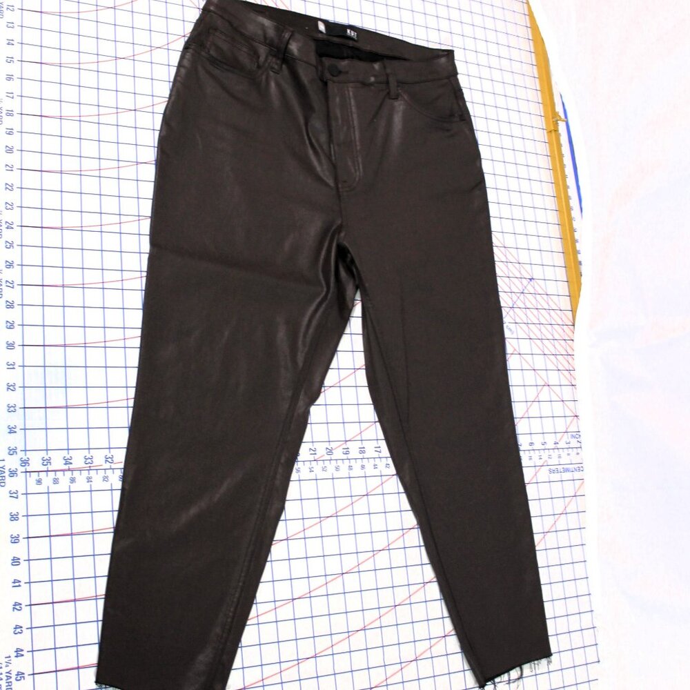 Kut from the Kloth Rachael Fab Ab Mom Jeans Coated Chocolate Brown 14W